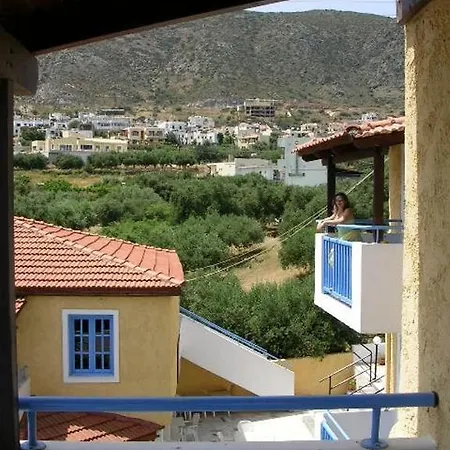 Mareva Apartment