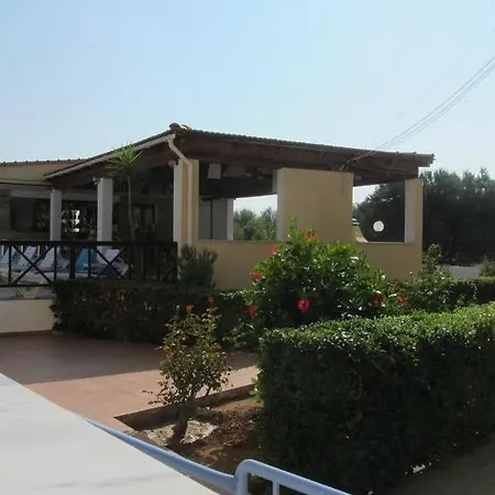 Mareva Apartment