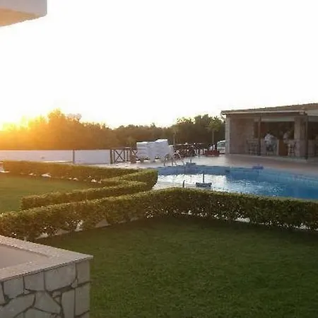 Mareva شقة *